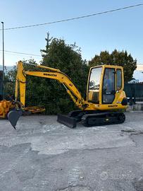 E256 - ESCAVATORE KOMATSU PC30 R8