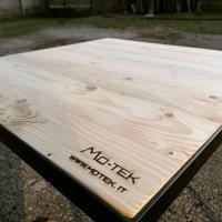 Tavoli 70x70x75h stile industriale legno e ferro