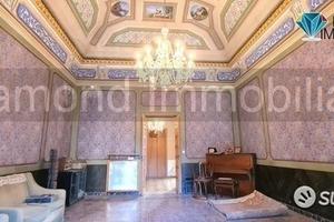 Palazzo storico fine '800 giarre centro