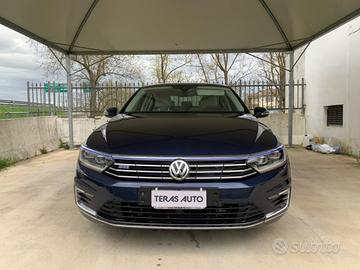 VOLKSWAGEN Passat 1.4 DSG Hybrid plug-in AUTOMAT