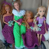 Barbie con abiti artigianali