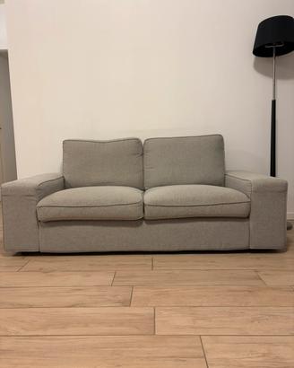 Divano IKEA KIVIK 2 posti