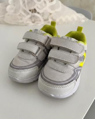 Scarpe primi passi Chicco