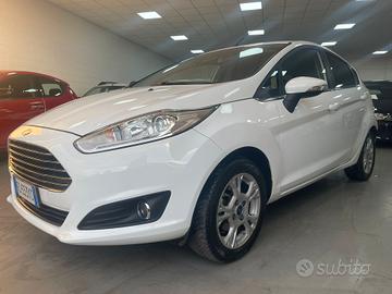 Ford Fiesta 1.0 80CV 5 porte Black & White Edition