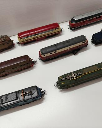 Set N.8  locomotive scala HO funzionanti