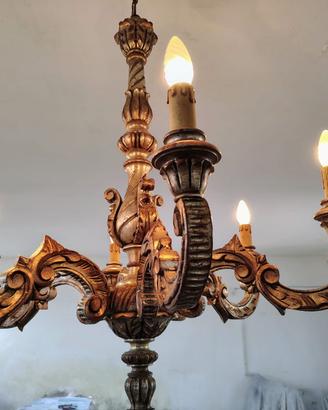 LAMPADARIO in legno a 6 bracci, 6 lampadine 