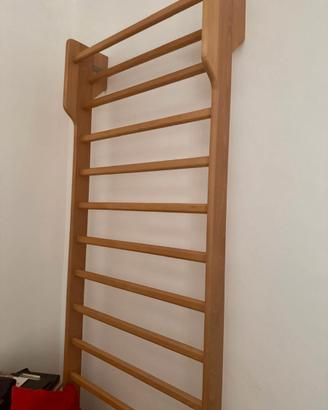 Spalliera svedese in legno – come nuova