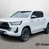Toyota Hilux doppia cabina Lounge 2.4 cc auto...