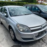 Ricambi usati per Opel Astra 1.7 CDTI 2004 Z17DTH