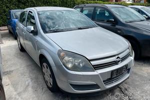 Ricambi usati per Opel Astra 1.7 CDTI 2004 Z17DTH
