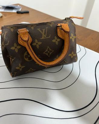 Louis Vitton mini speedy