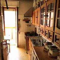 cucina  con ante in legno di rovere massello