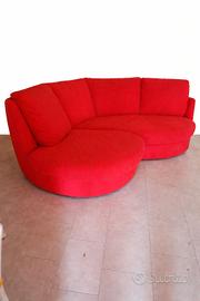 Divano angolare in tessuto rosso
