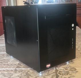 Case pc Lian Li mini pc
