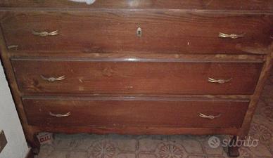 credenza a cassettoni camera da letto 