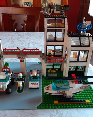 Lego set 6398 central precinct hq centrale polizia