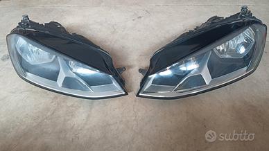 Fari proiettori anteriori VW Golf 7 2016
