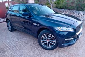Jaguar F-Pace 2.0 D 180 CV AWD aut. R-Sport