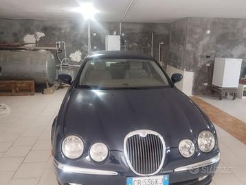 Jaguar S-Type