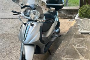 Piaggio Beverly 500