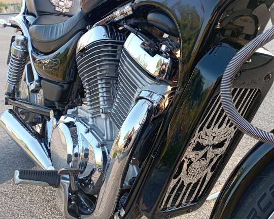 Suzuki intruder VS 600