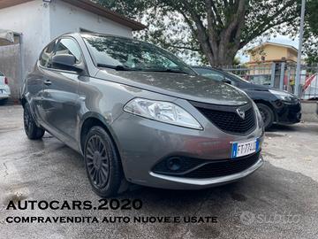 Lancia Ypsilon 1.2 69 CV 5 porte GPL Ecochic Gold
