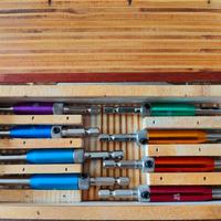 perforatrici per cerniere 