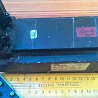 Motore brushless servo 3000rpm 0.6KW resolver