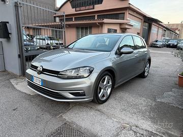 Golf 1.6 TDI 7.5 5p. DSG Executive