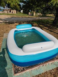 Piscina gonfiabile grande 