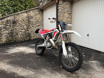 FANTIC MOTOR XE 125 2021