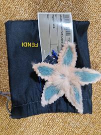 FENDI spilla in pelle