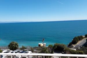 Delizioso appartamento vista mare