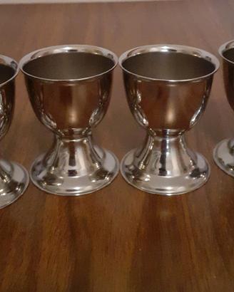 Portauova in acciaio