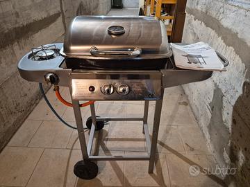 barbecue da campeggio a gas
