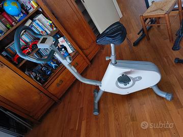 Cyclette Domyos FC100 cyclette compatta e leggera 