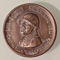 medaglia commemorativa di Benito Mussolini.