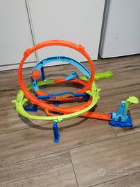 PISTA Hot Wheels Action Hyper Loop Extreme.
