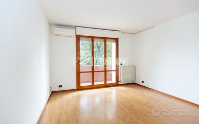 Ufficio a Verona Via Gramsci 2 locali