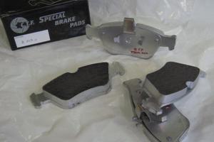 Pastiglie freno MERCEDES Classe C - E - CLK - SLK