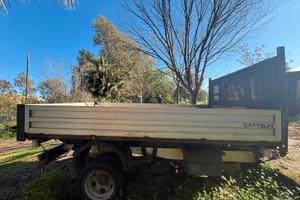 Cassone ribaltabile trilaterale (Ford transit)