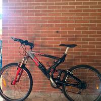 2 BICICLETTE MTB