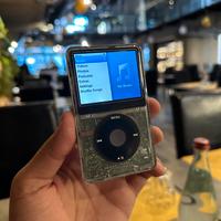 Apple iPod Classic 7ª Gen 160GB – Trasparente