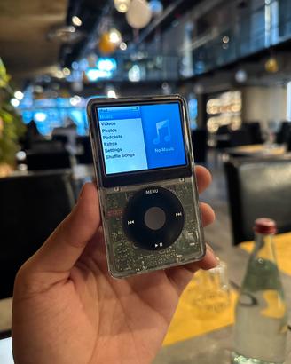 Apple iPod Classic 7ª Gen 160GB – Trasparente