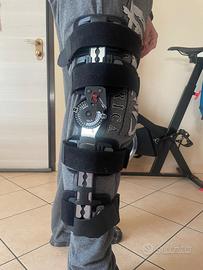 Tutori ginocchia post operazione