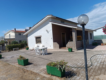 Villetta privata mare Torre Mileto