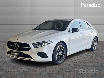 Mercedes-Benz Classe A 180d 2024 | 116CV DIES...