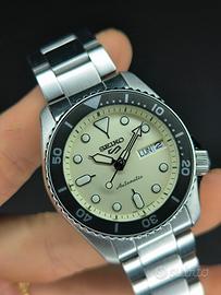 Seiko 5 Sports 38 mm