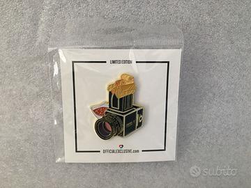 Spilla metallo Hasselblad 500 CM limited edition