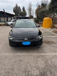VOLKSWAGEN Golf 8ª serie - 2022
